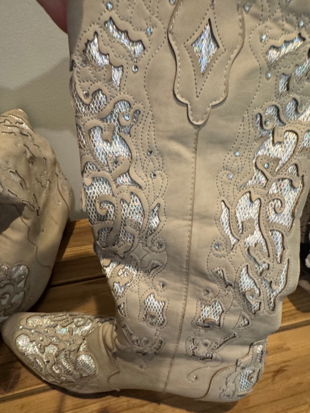 Embellished  Beige  wedding Western Cowboy Boots size 8.5 - Picture 4 of 4